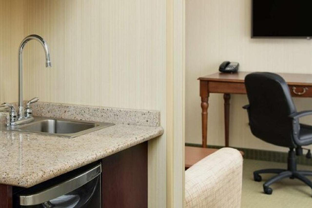 Doubletree By Hilton Front Royal Blue Ridge Shadows Hotel Ngoại thất bức ảnh