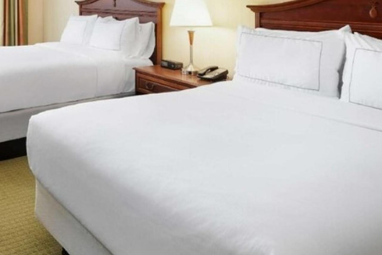 Doubletree By Hilton Front Royal Blue Ridge Shadows Hotel Ngoại thất bức ảnh