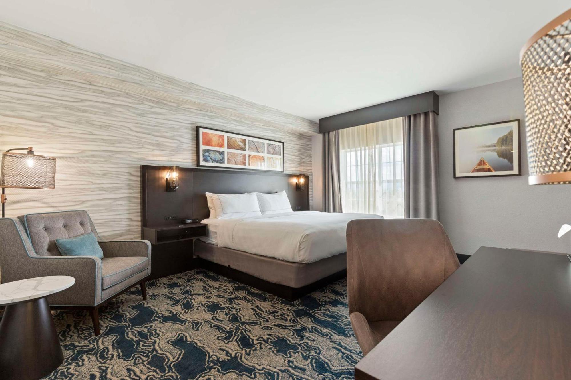 Doubletree By Hilton Front Royal Blue Ridge Shadows Hotel Ngoại thất bức ảnh