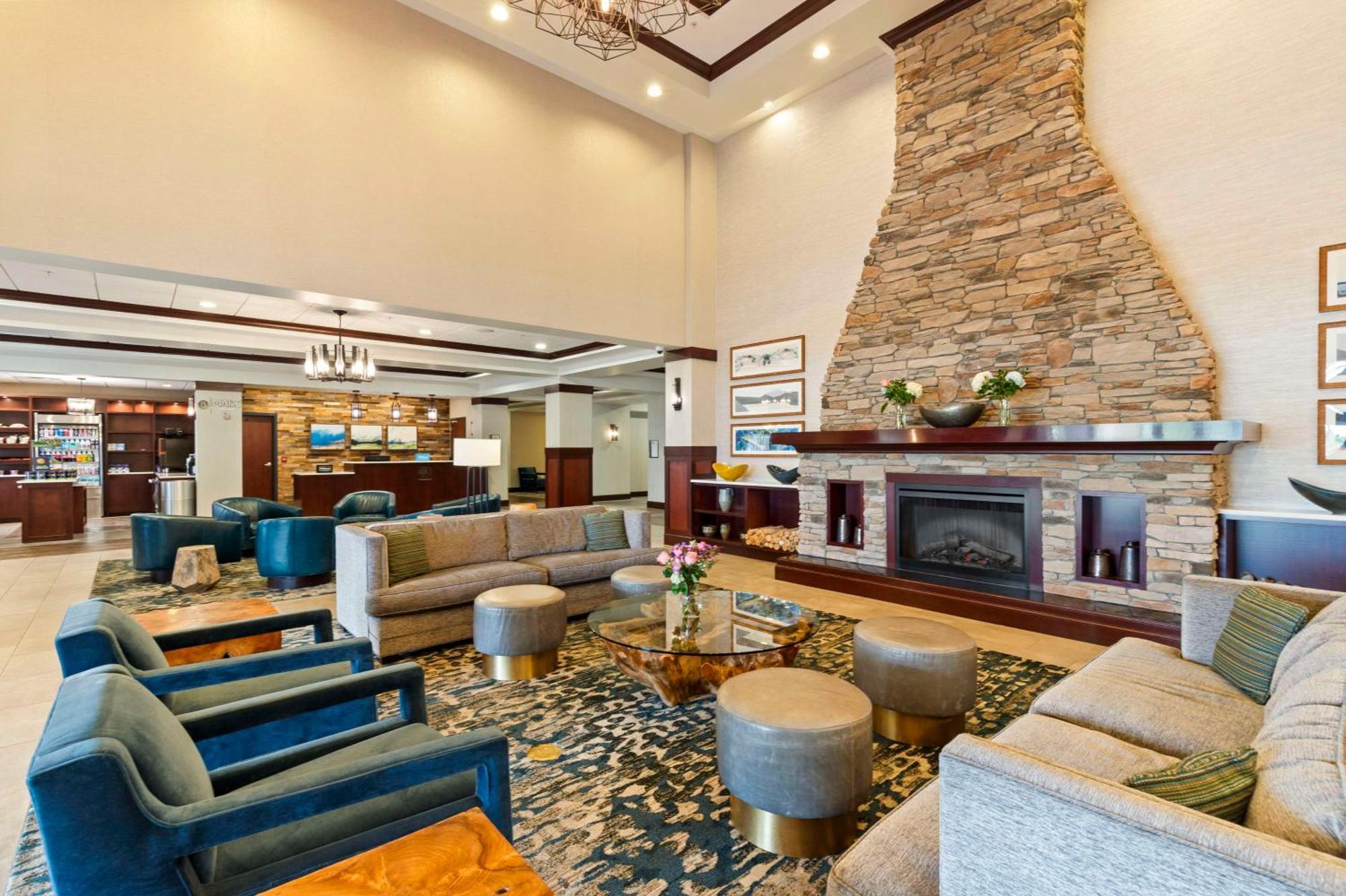 Doubletree By Hilton Front Royal Blue Ridge Shadows Hotel Ngoại thất bức ảnh